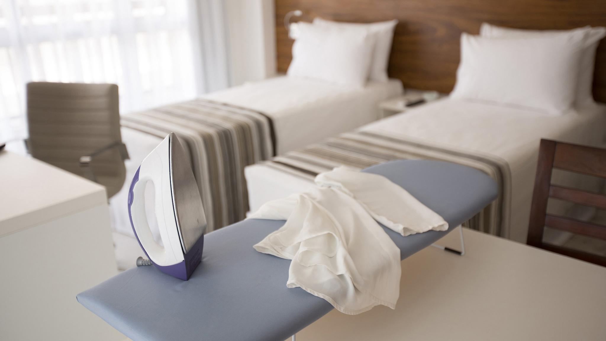 Hplus Vision Executive Hotel 4*